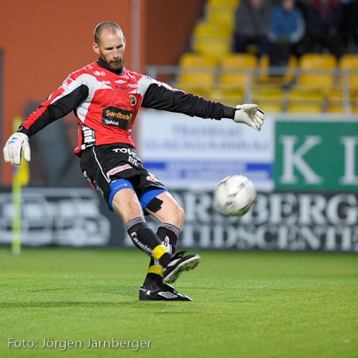 (C) Jorgen Jarnberger/JPIX